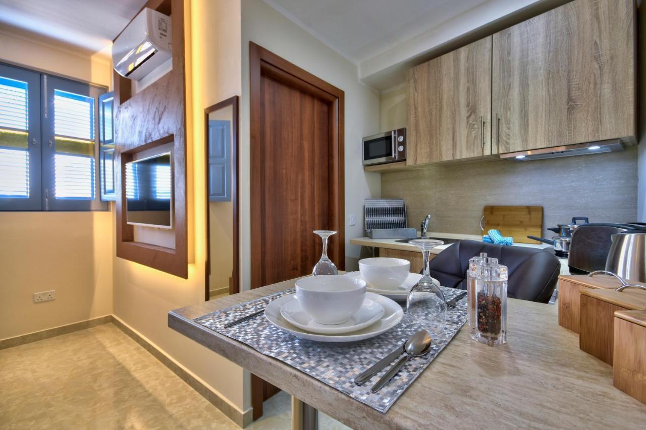 Central Suites St. Julian'S 외부 사진